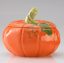 Load image into Gallery viewer, Pumpkin Tureen